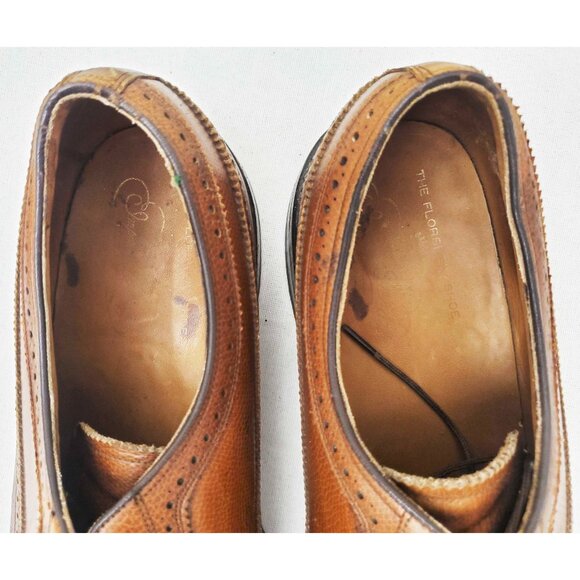 Vintage Florsheim Imperial Men\'s Wingtip V-Cleat 5 Nail Brown Leather 10.5 C